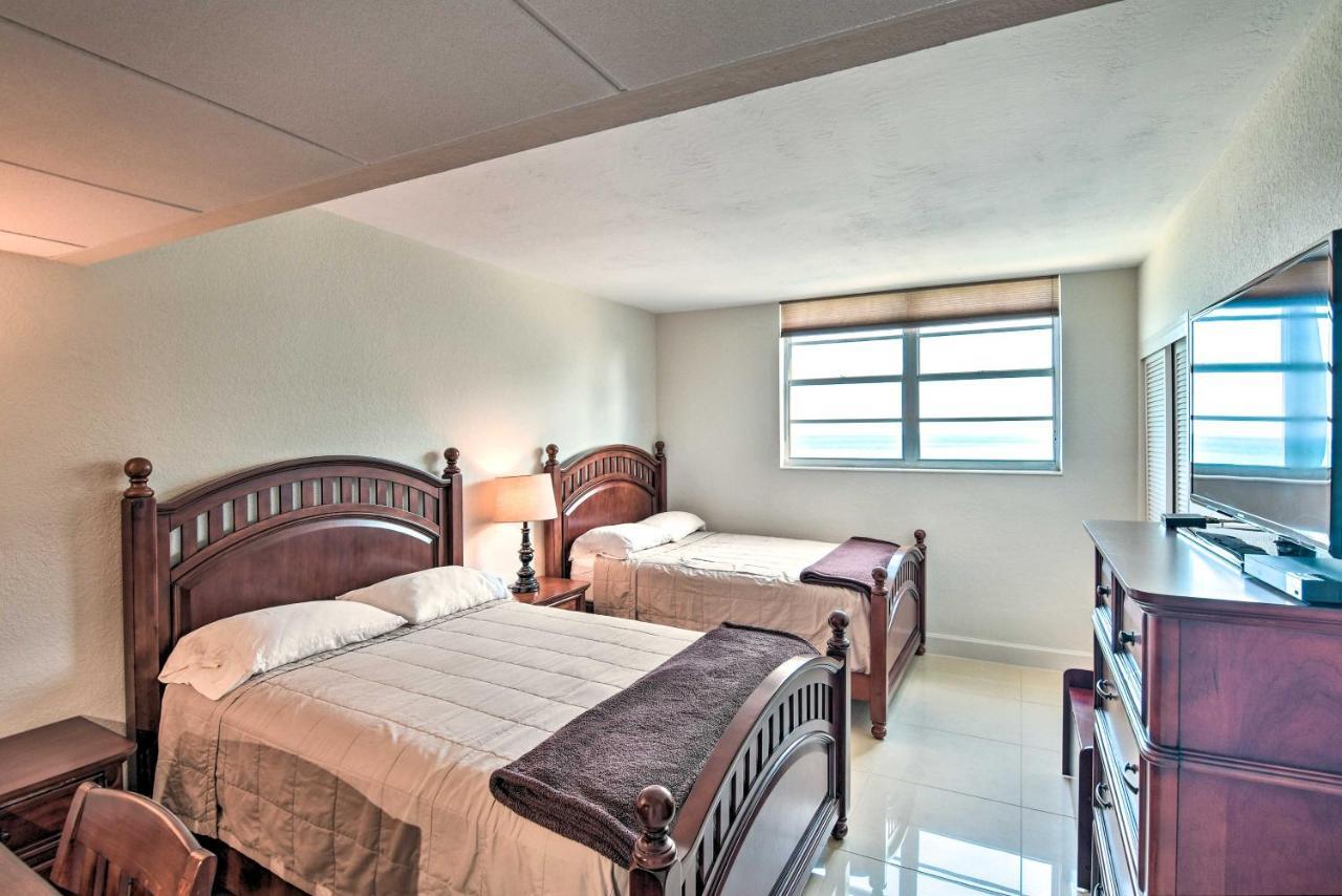 Hollywood Beachfront Condo With Resort Amenities! 외부 사진